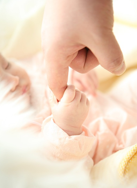 子育てが楽になるのはいつから？年齢別子育ての感想を参考に